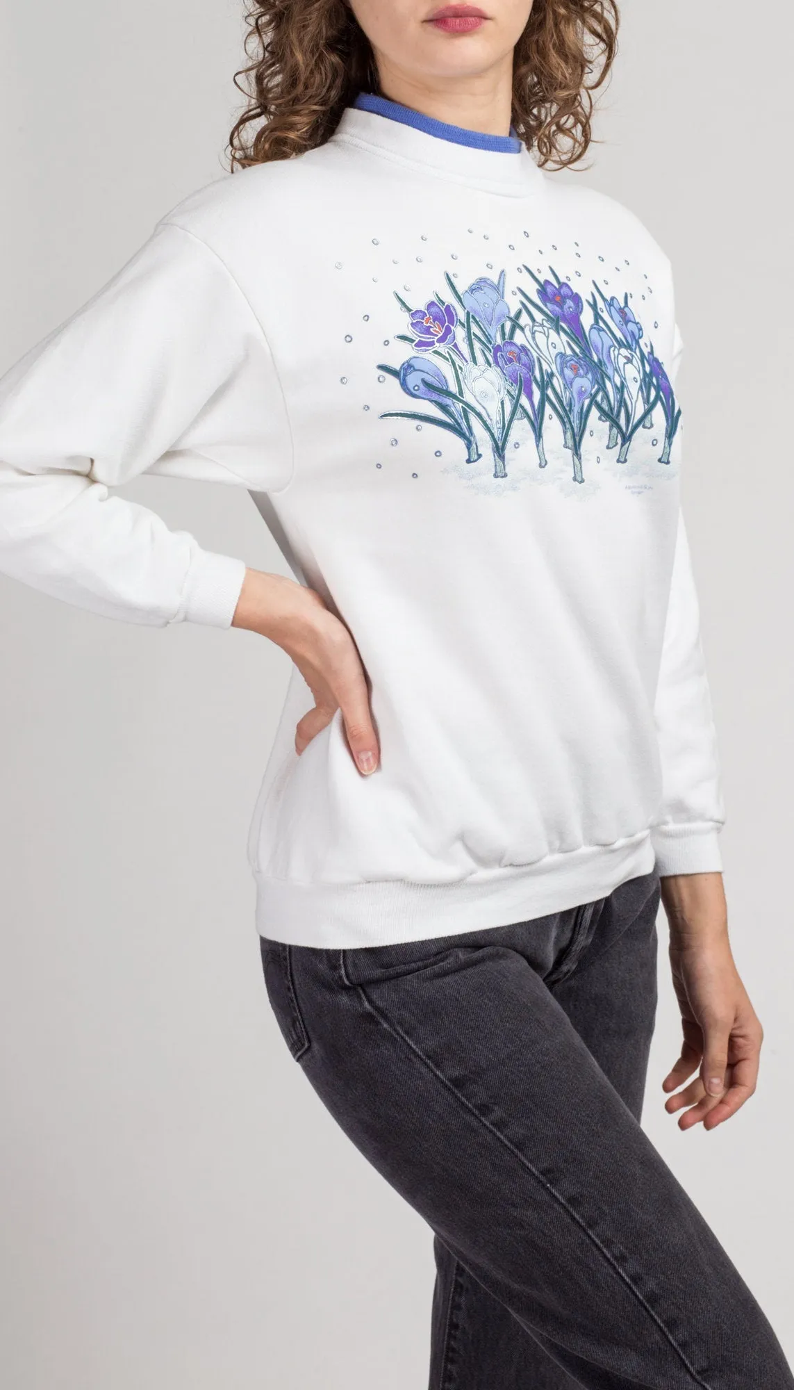 90s Metallic Crocus Flower Sweatshirt - Small