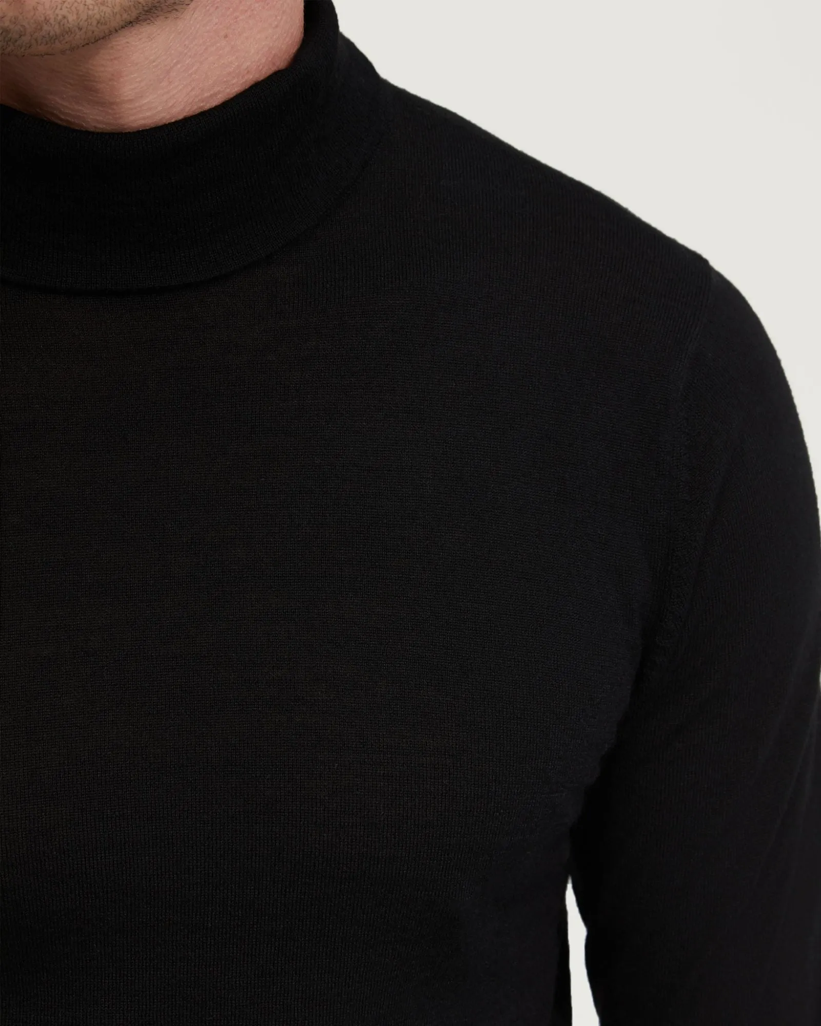Aaron Turtle Neck Merino Wool Knit