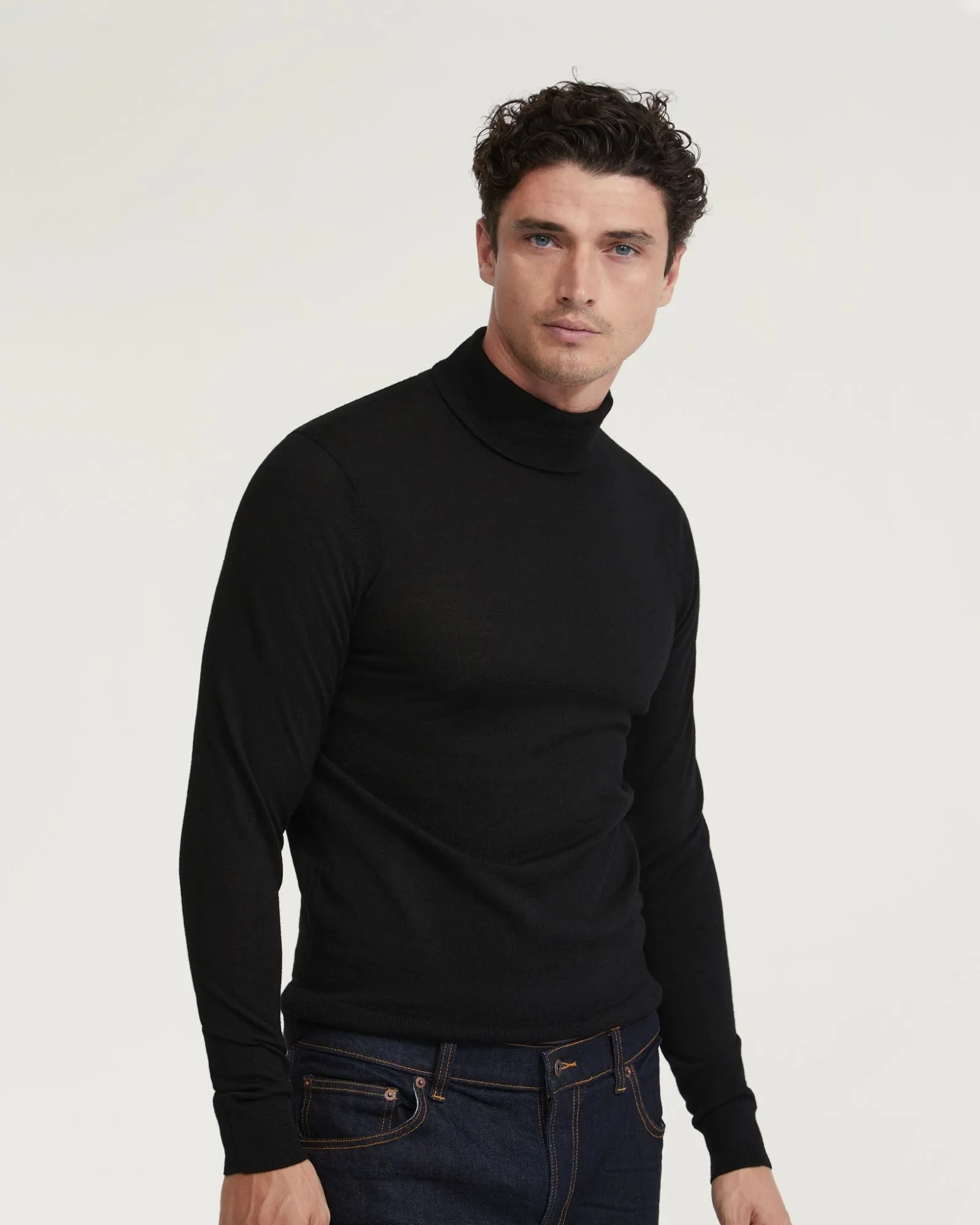 Aaron Turtle Neck Merino Wool Knit