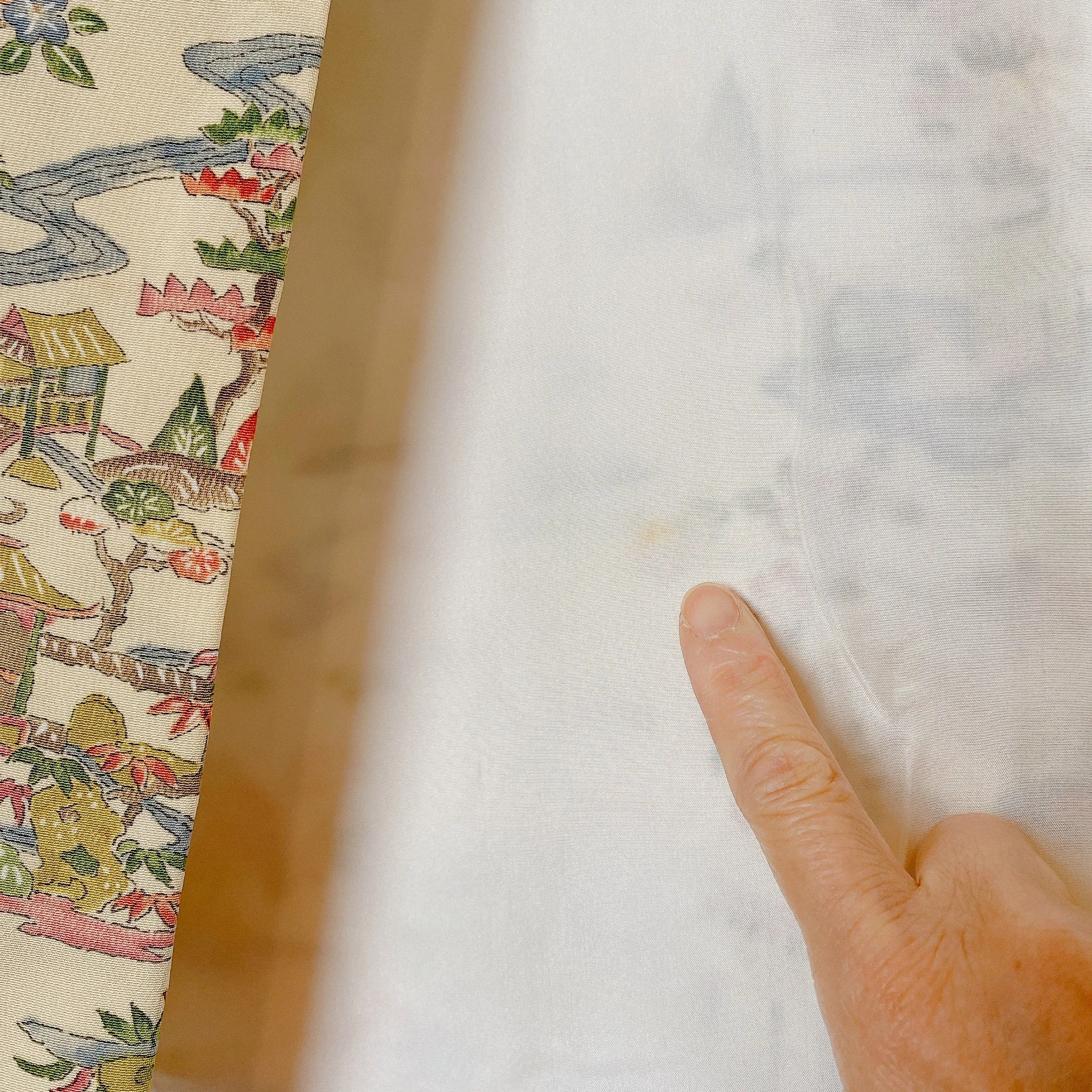 Beige Japanese Kimono, Landscape, Authentic Silk, Cream White, Vintage silk, Unique and Stand Out, Luxurious Garment, Nature