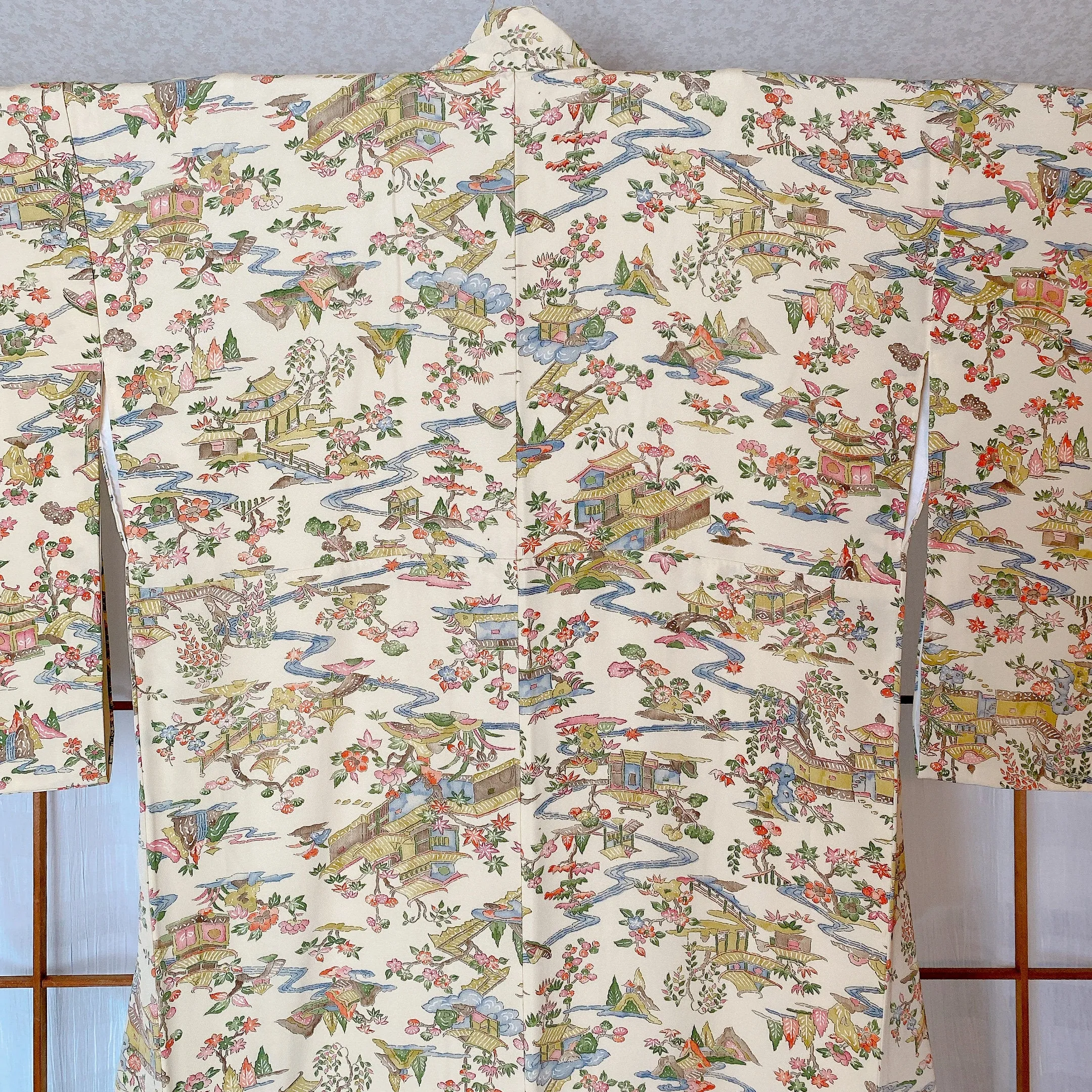 Beige Japanese Kimono, Landscape, Authentic Silk, Cream White, Vintage silk, Unique and Stand Out, Luxurious Garment, Nature