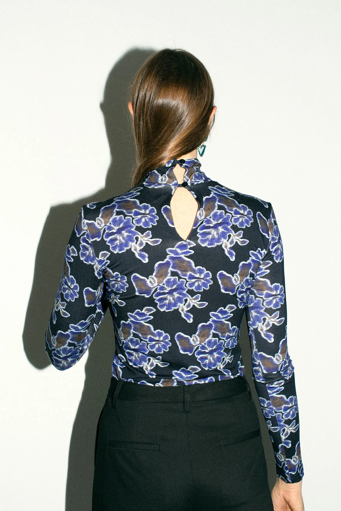 Black & Blu Camellia Scout Turtle
