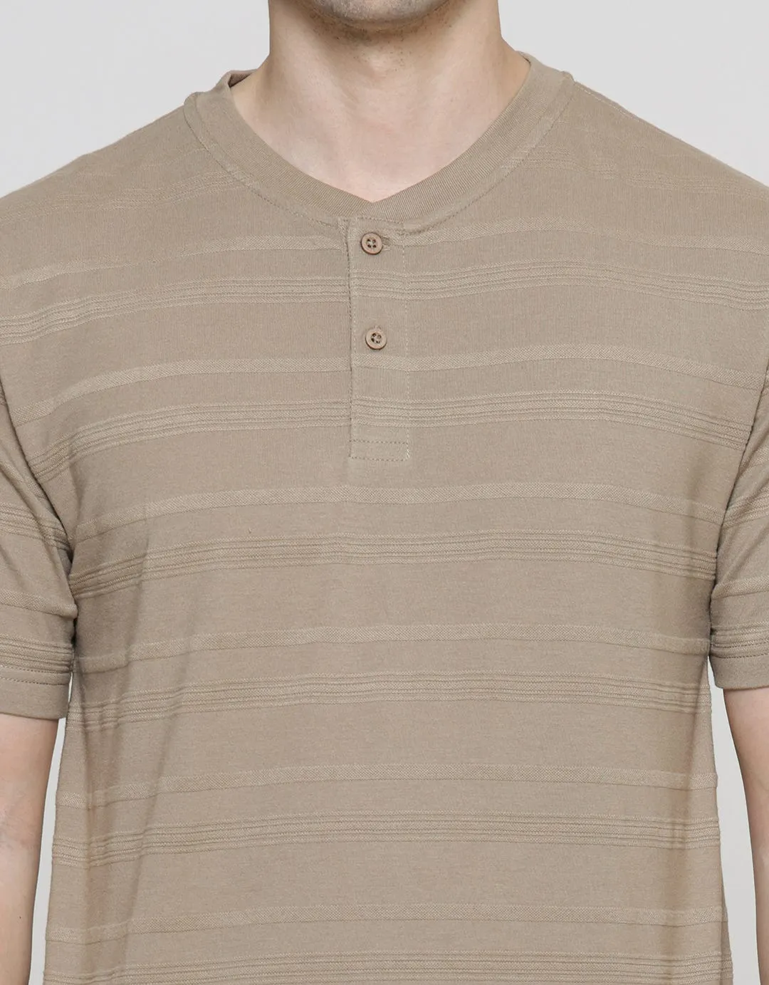 Cole Fancy Solid Kaos Henley Lengan Pendek Pria