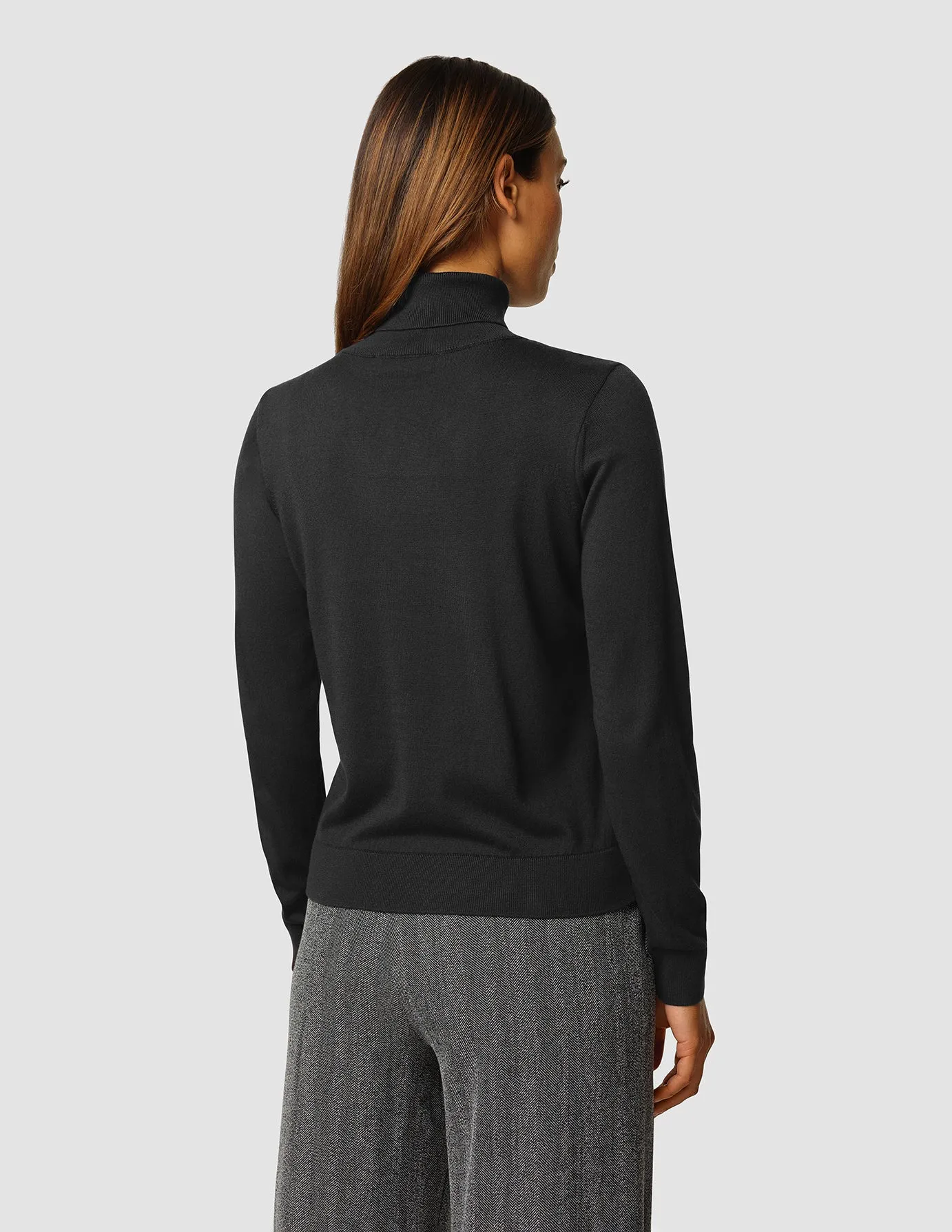 Fine Knit Turtleneck Black