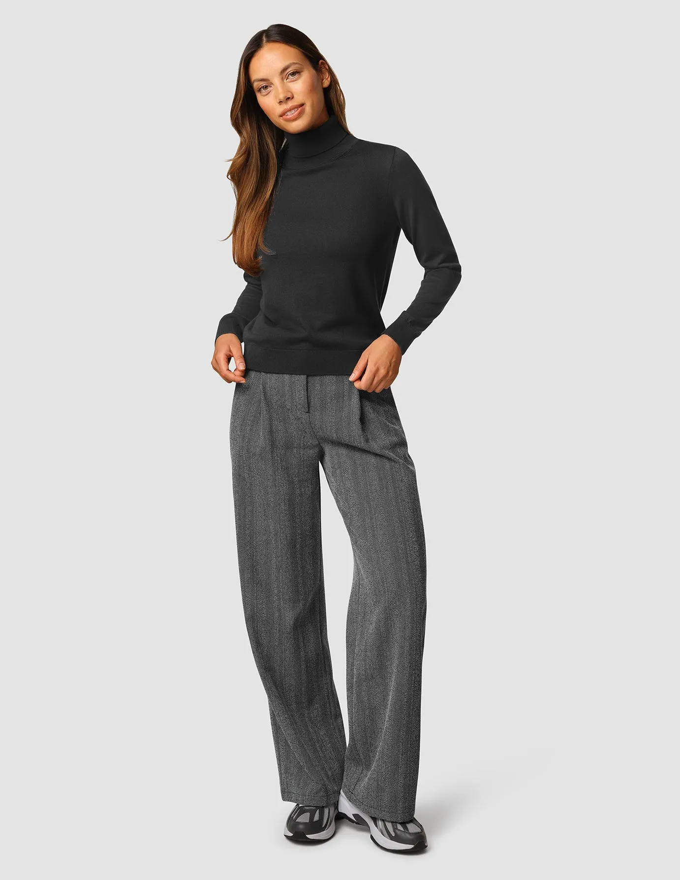 Fine Knit Turtleneck Black