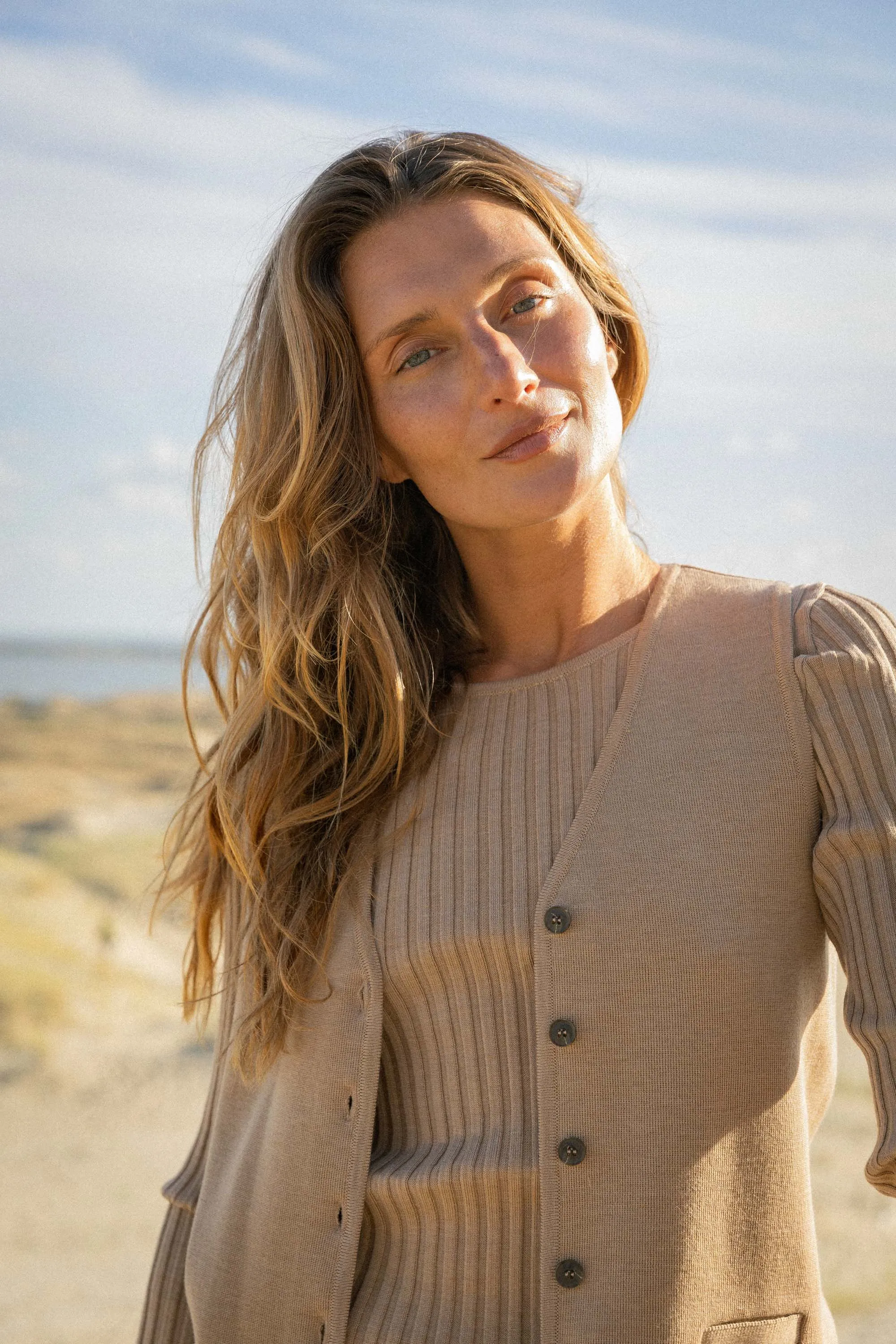 Galante Knitted 100% Merino Waistcoat Beige