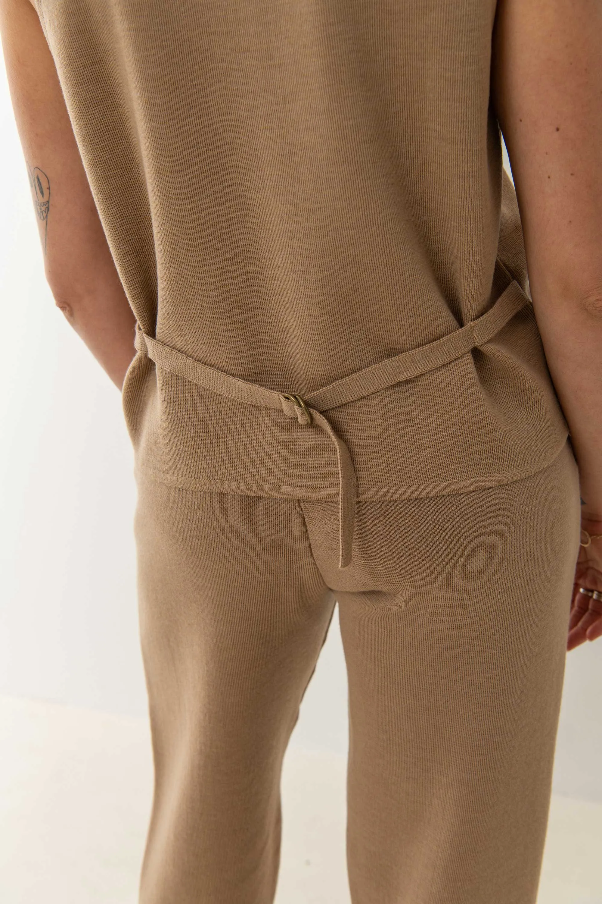 Galante Knitted 100% Merino Waistcoat Beige