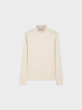 HEATHERED TURTLENECK-CREAM