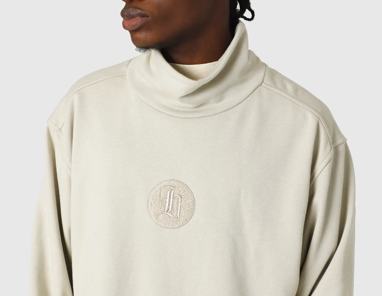 Honor The Gift Stamp Patch Turtle Neck  / Bone