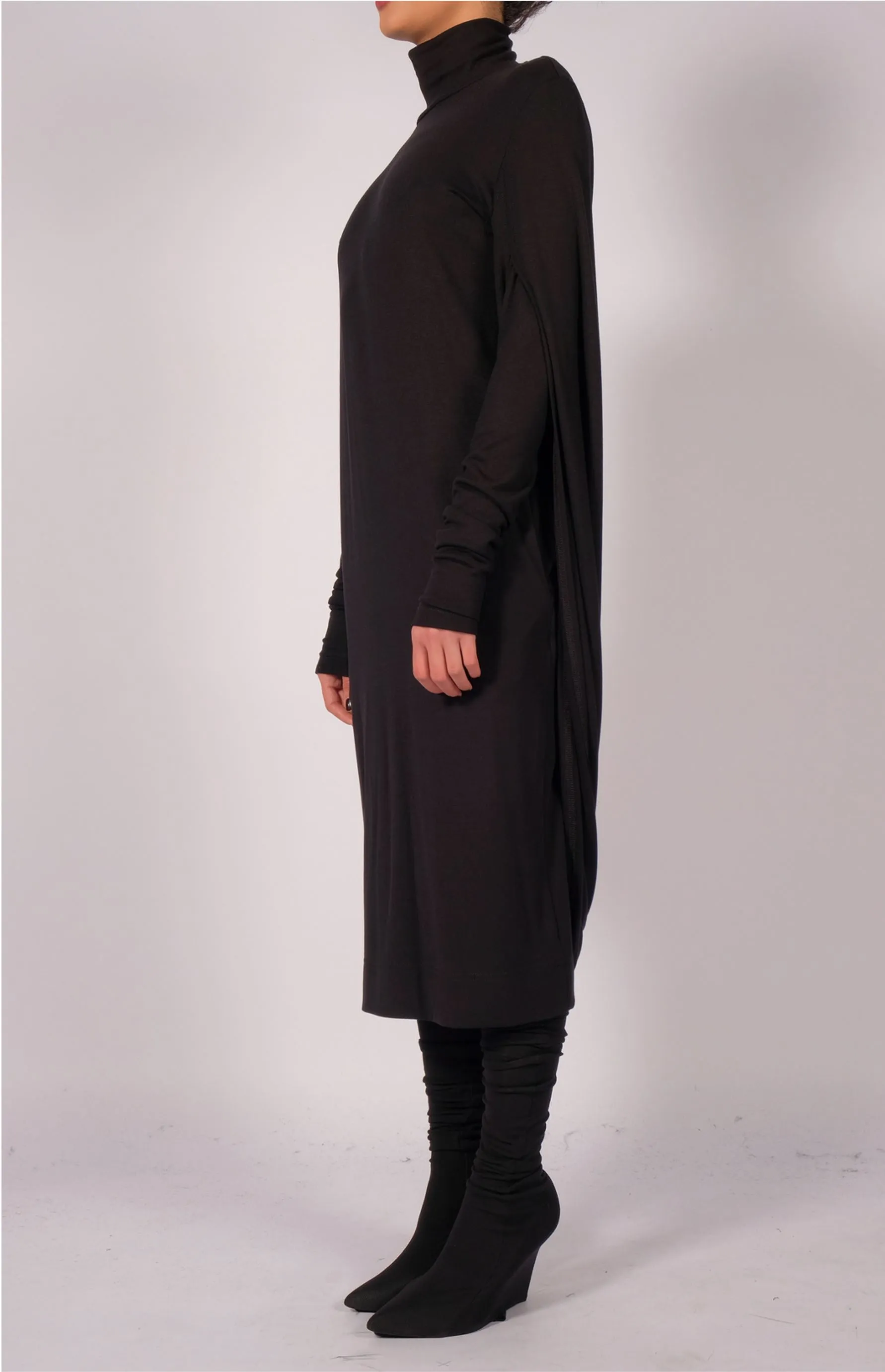 Jersey Dress Midi with Single Sleeve