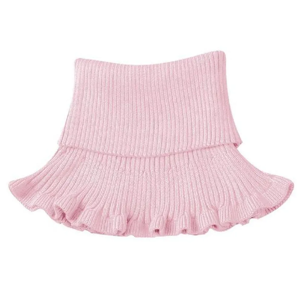 Knitted fake collar scarf with wooden ears