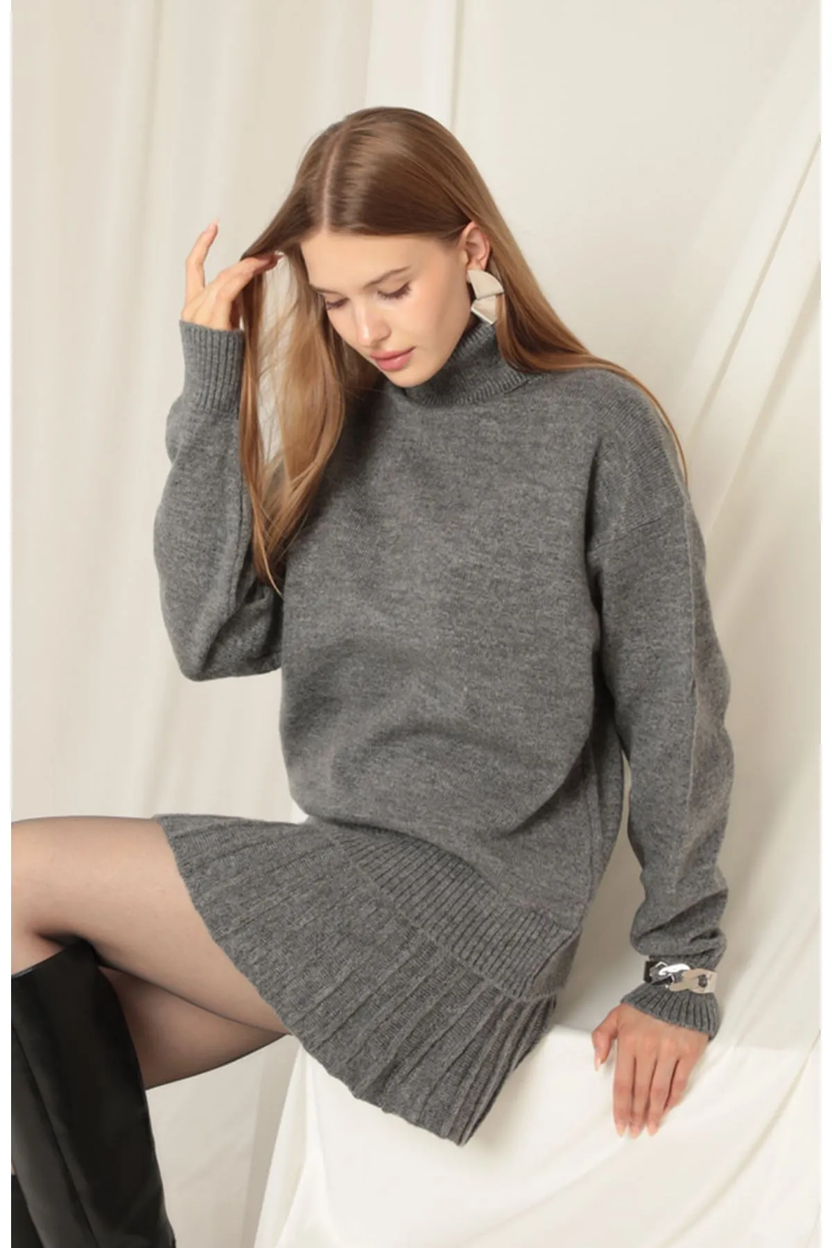 Knitwear Fabric Turtleneck Sweater Anthracite Skirt Set