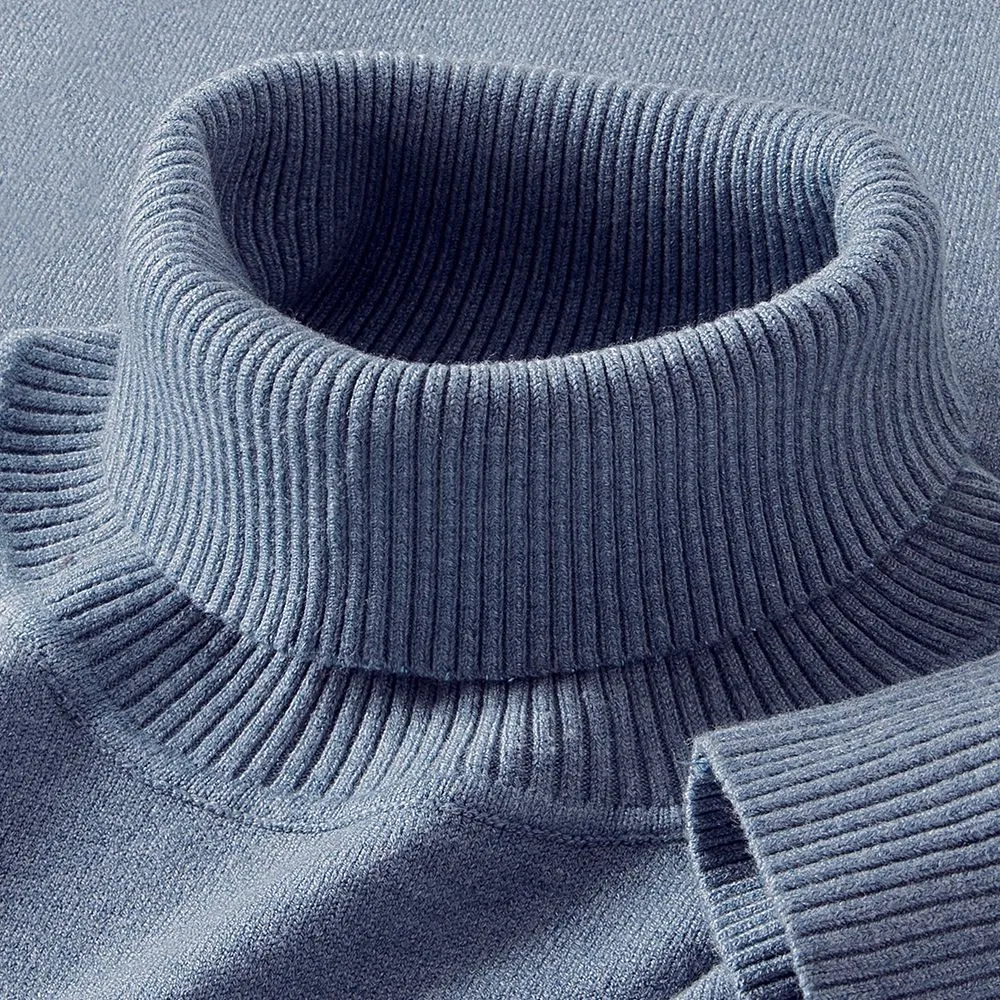 Larson - Classic Knit Turtleneck Sweater