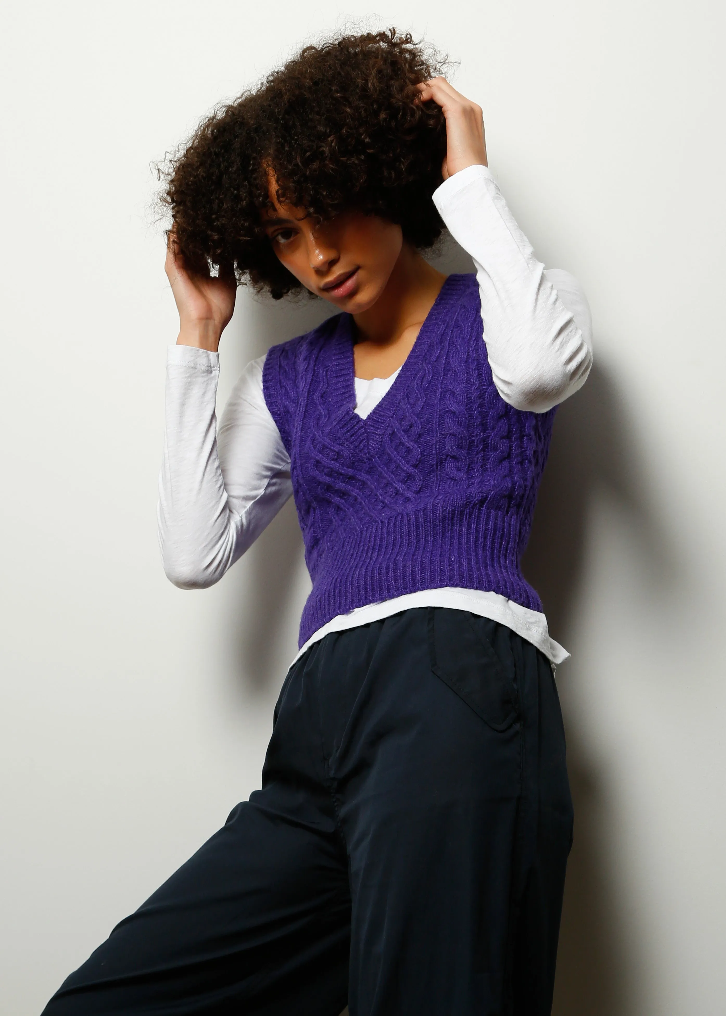 R&B Elizabeth Cable Vest in Purple