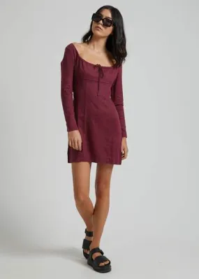 REN

Hemp Long Sleeve Dress