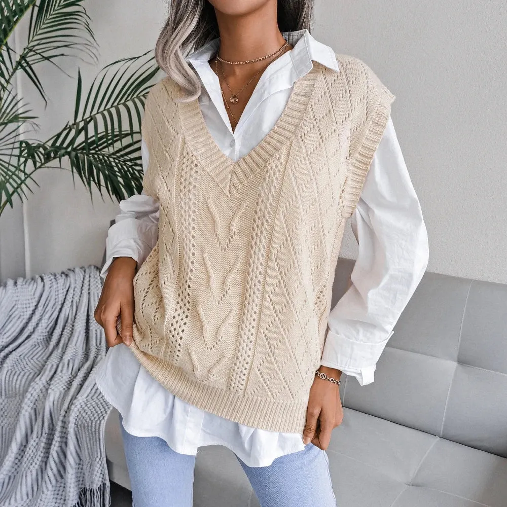 Scarlet - V-Neck Knitted Vest