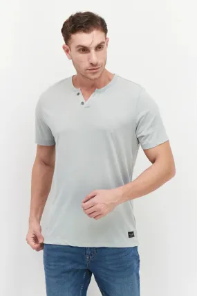 SILVER JEANS Men's Burnout Short Sleeve Henley