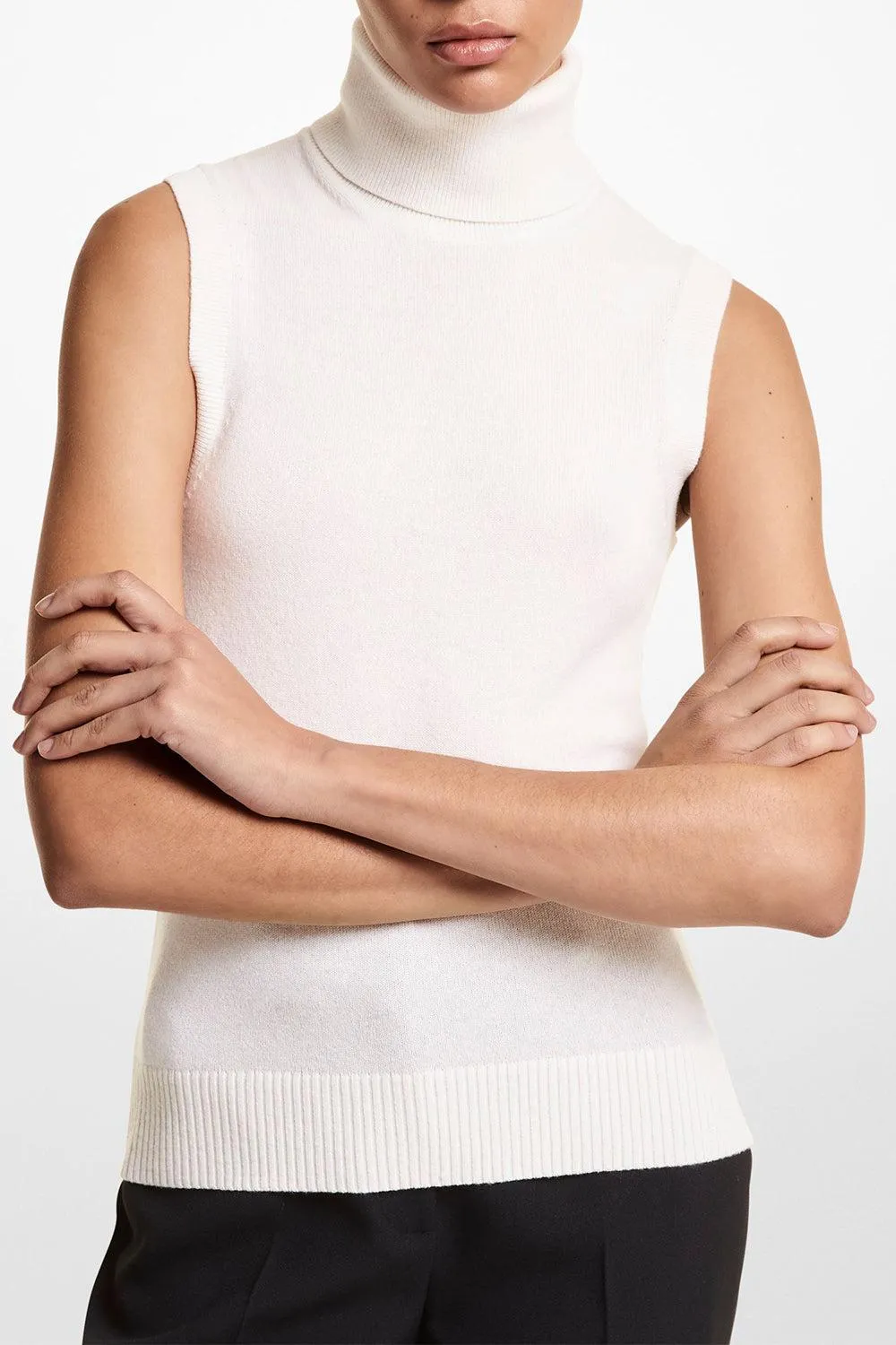 Sleeveless Turtleneck - Optic White