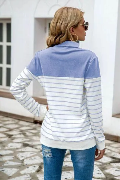 Striped Contrast Turtleneck Sweater in 5 Colors