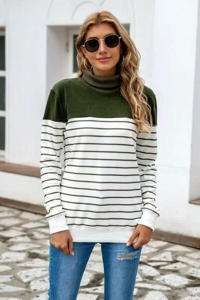 Striped Contrast Turtleneck Sweater in 5 Colors