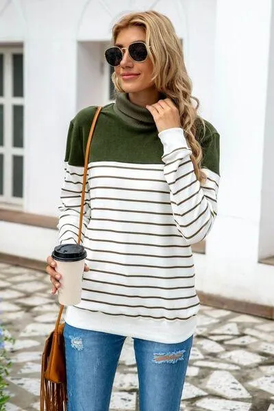 Striped Contrast Turtleneck Sweater in 5 Colors