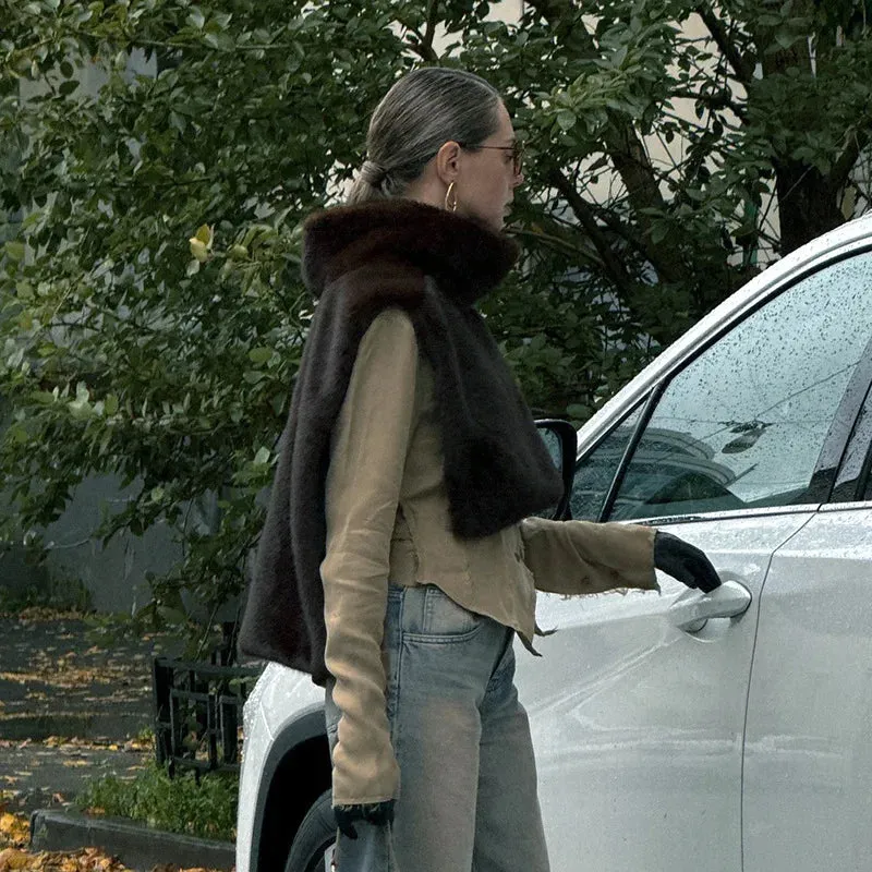 Turtleneck Faux Fur Sleeveless Jacket