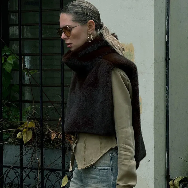 Turtleneck Faux Fur Sleeveless Jacket