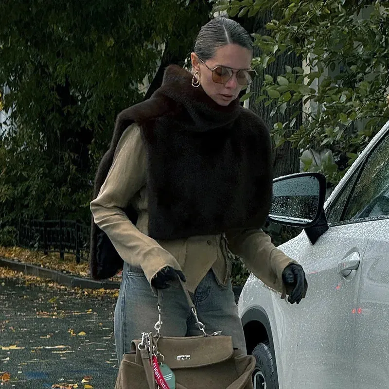 Turtleneck Faux Fur Sleeveless Jacket